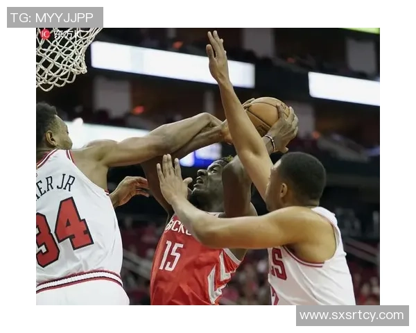 火箭与公牛季前赛精彩全场录像回顾及精彩瞬间分析